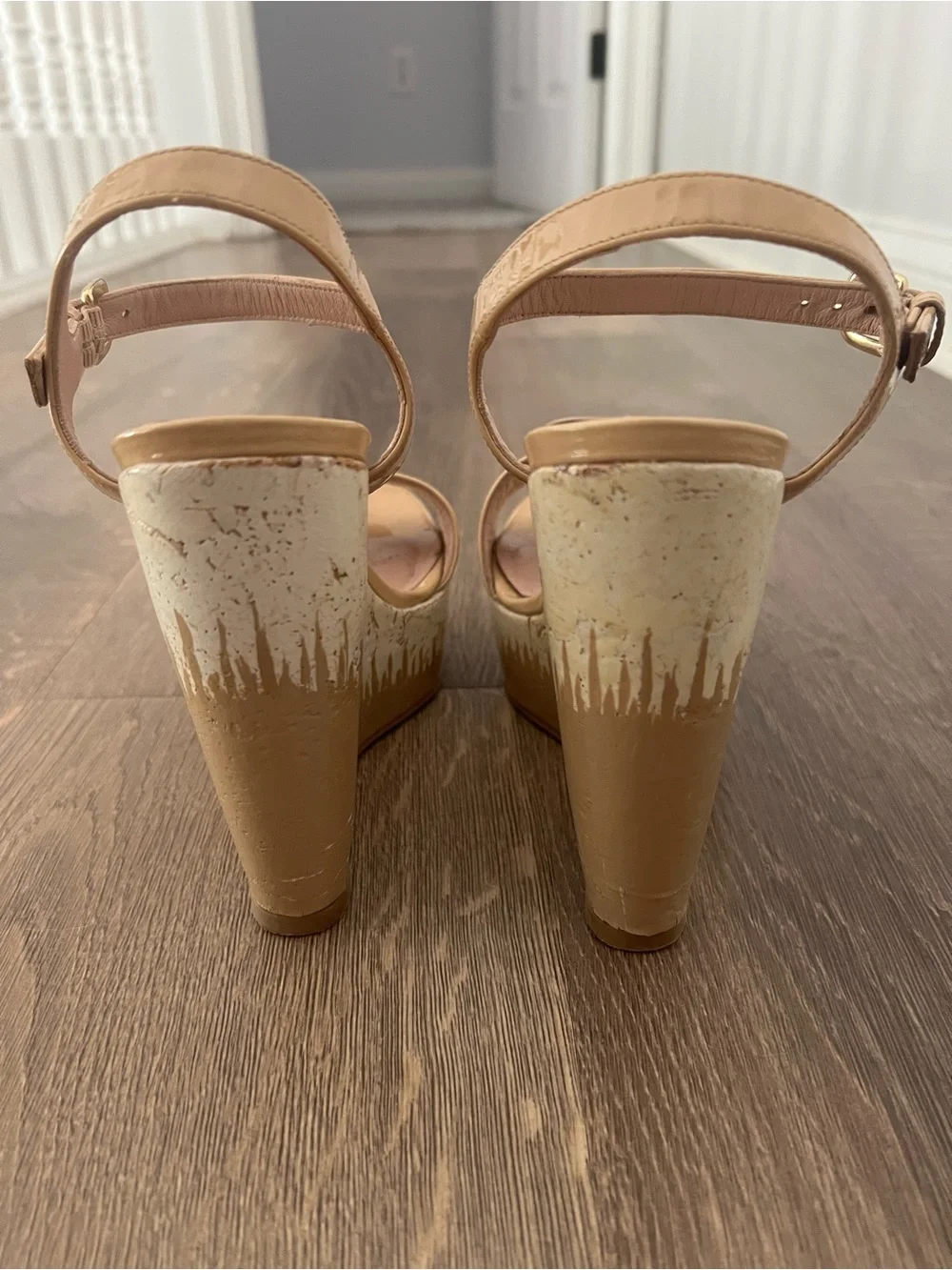 Stuart Weitzman Patent Tan Platform Wedge Sandals - Picture 4 of 13